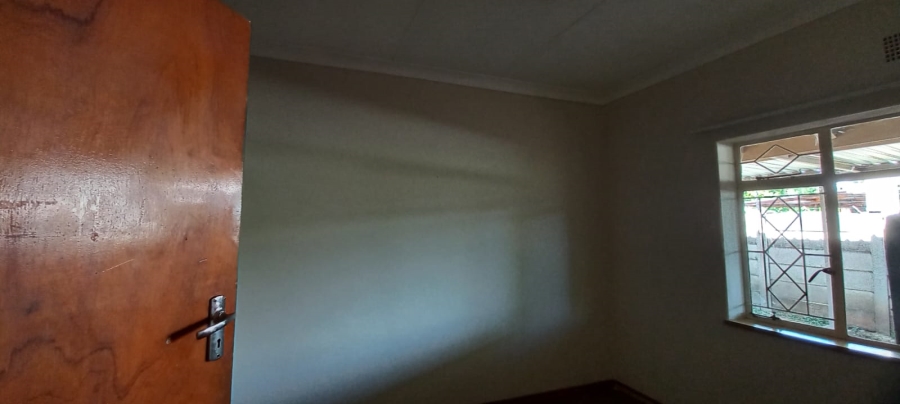 4 Bedroom Property for Sale in Adamayview North West